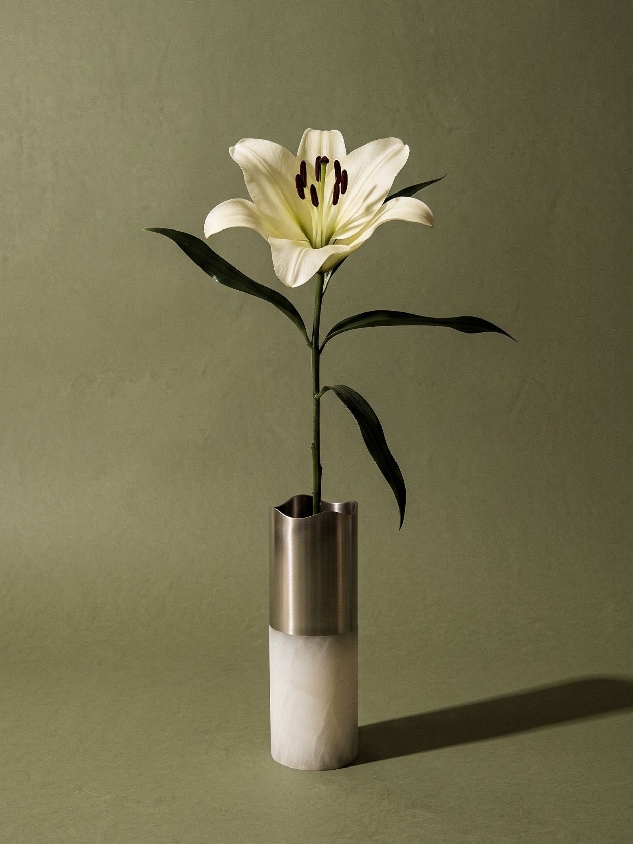 The Lyla Vase - Alabaster & Brushed Metal