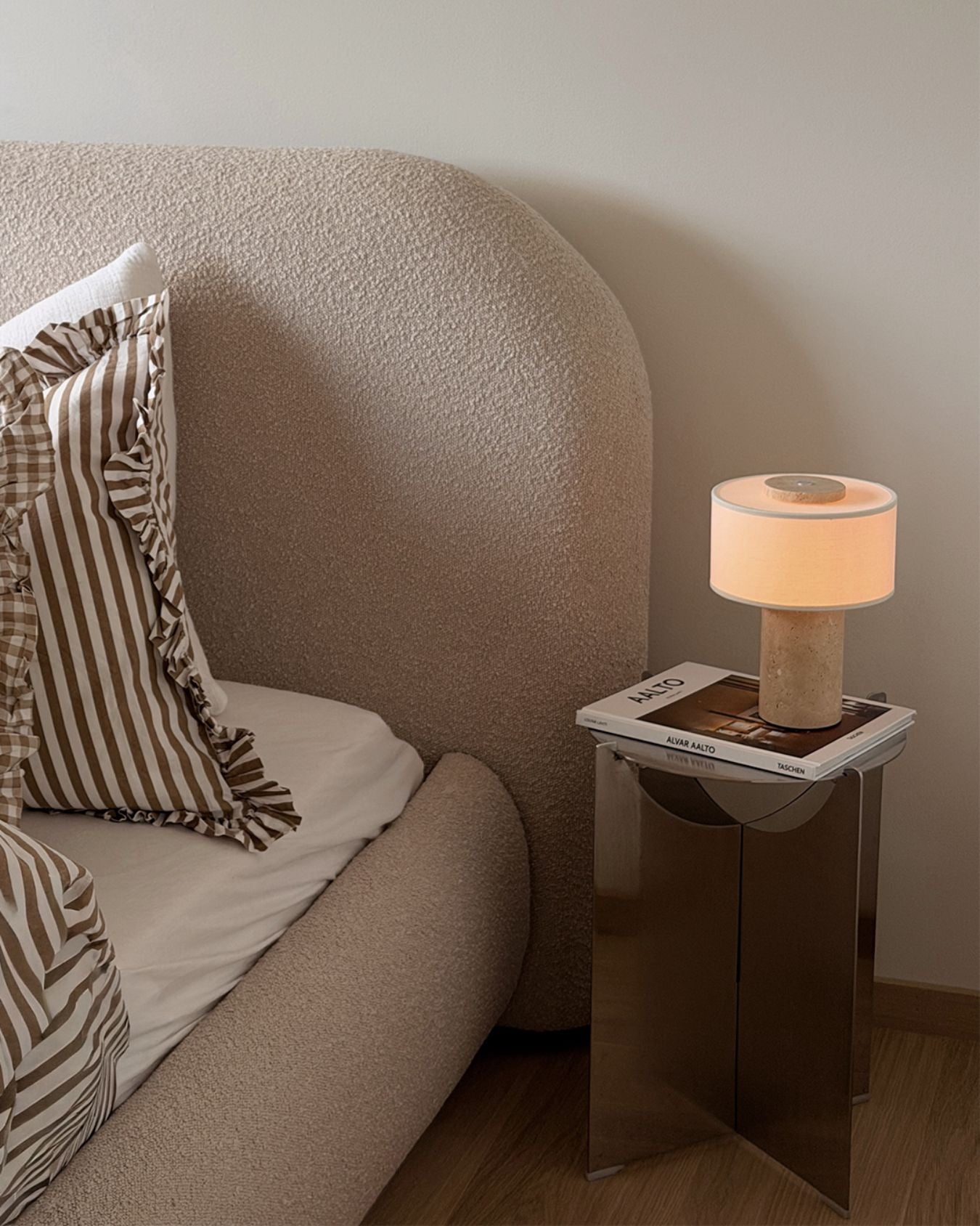 Auríe Portable Lamp | Travertine