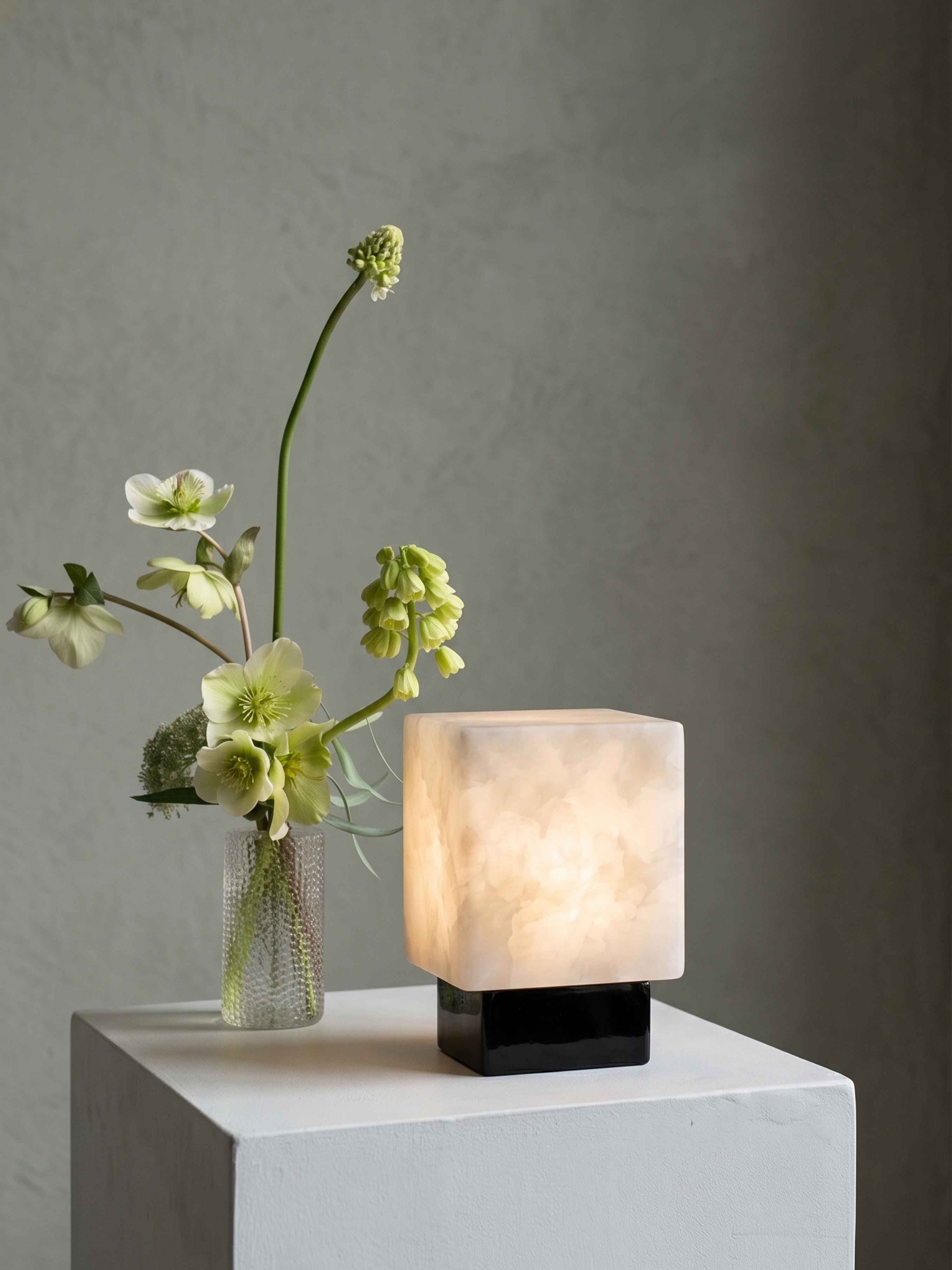 The Original - Forma Mini Portable Lamp | Piano Black