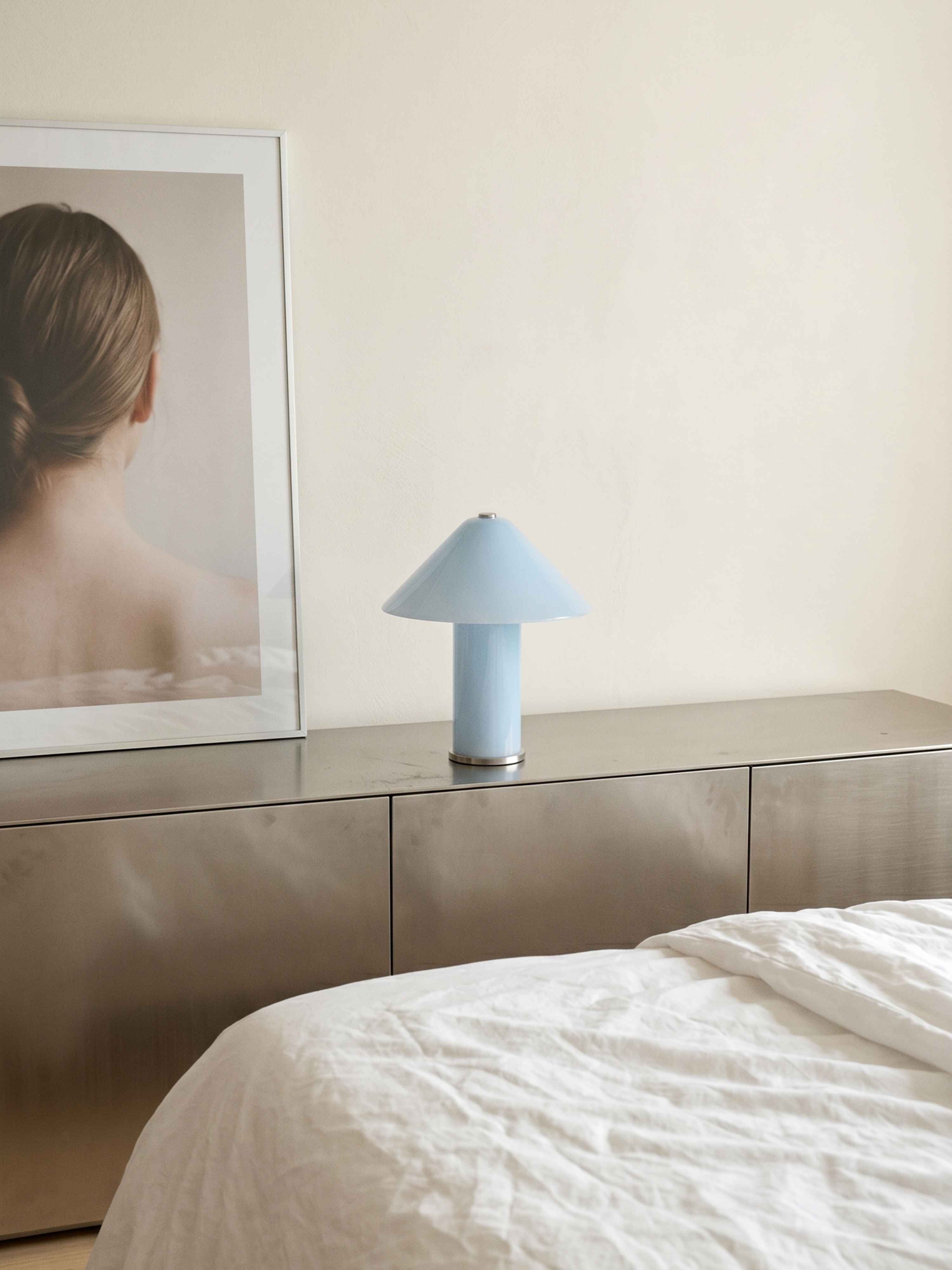 Aya Large Portable Lamp | Glacier