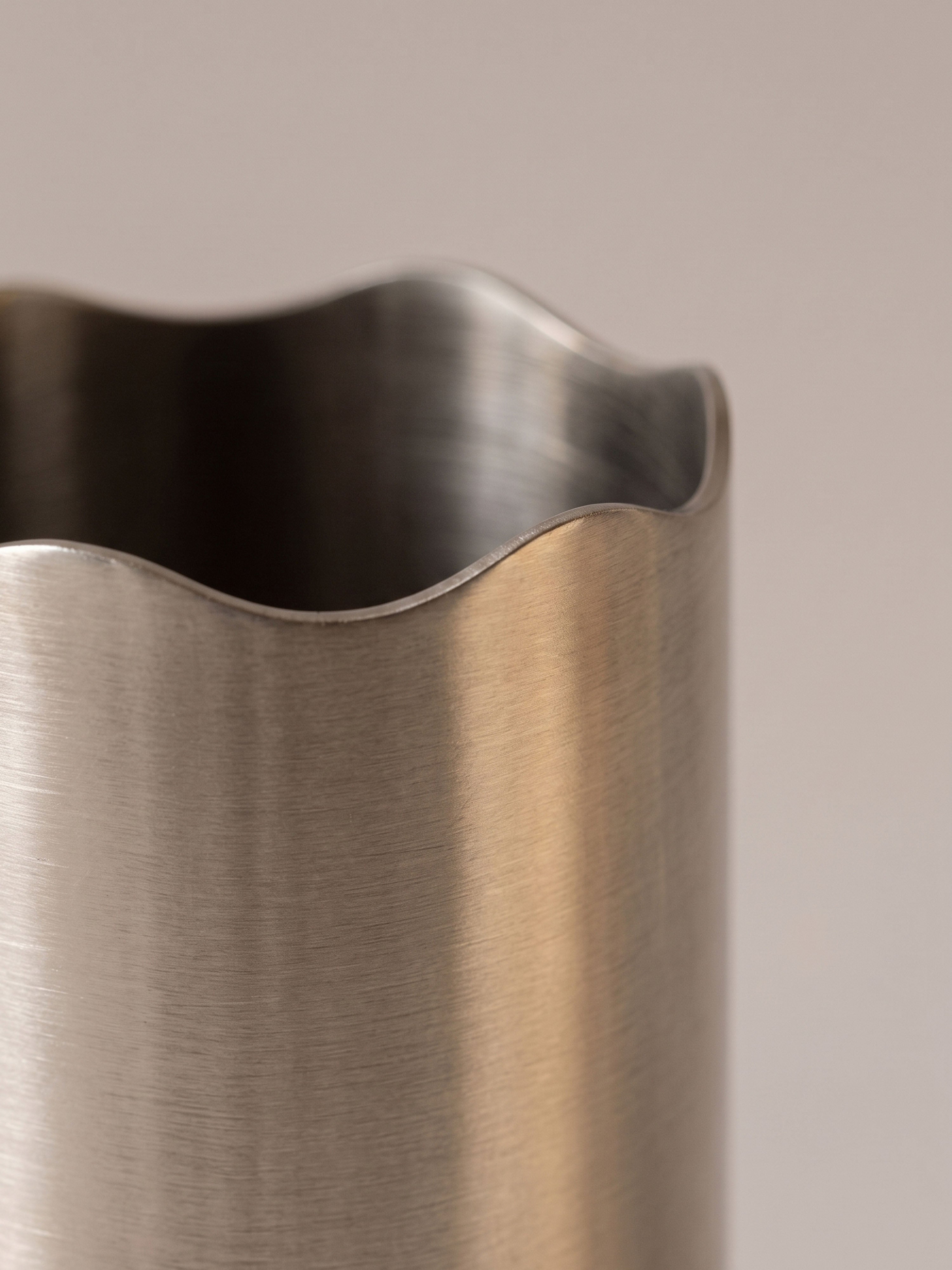 The Lyla Vase - Alabaster & Brushed Metal