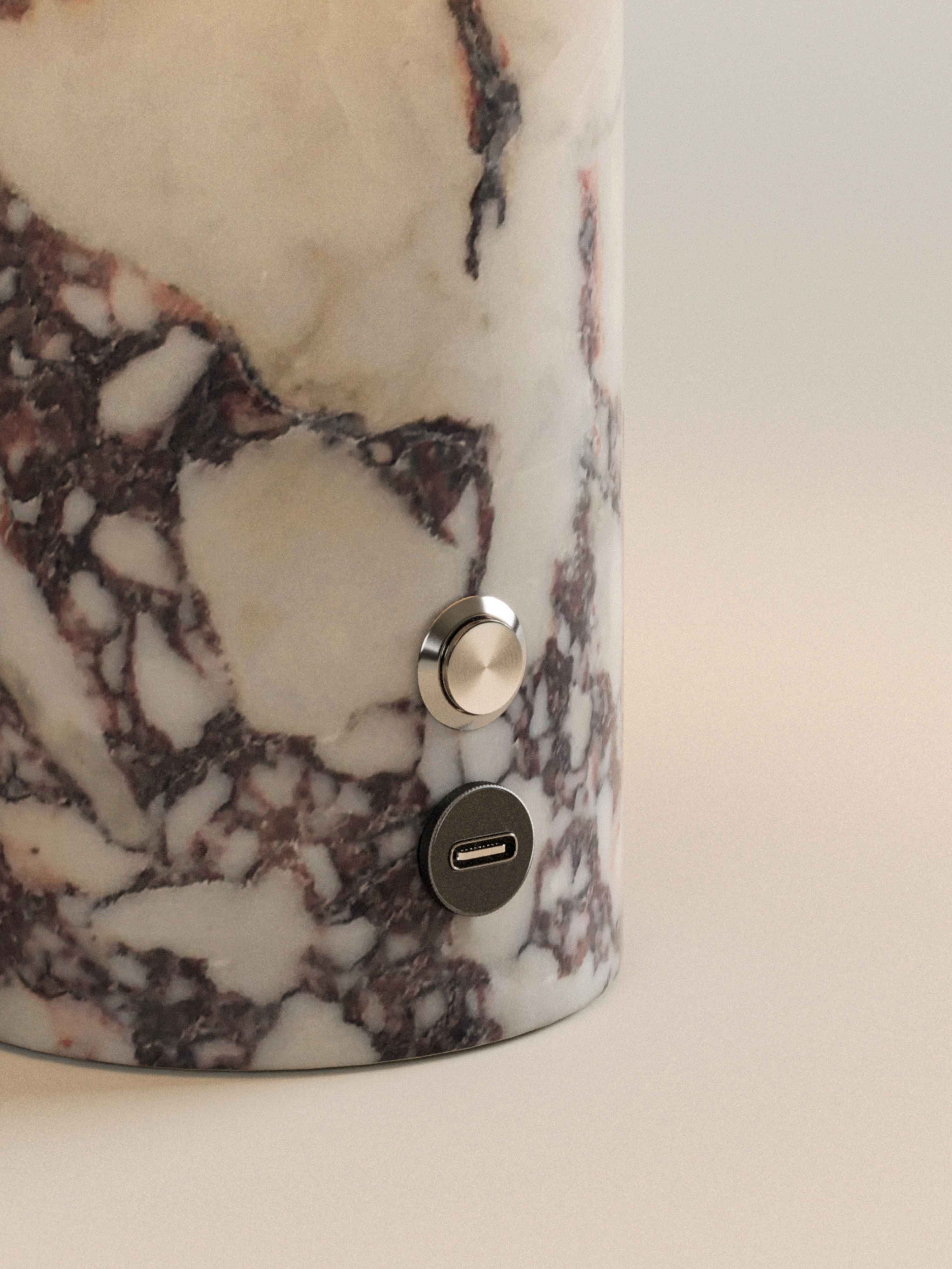 Auríe Portable Lamp | Calacatta Viola