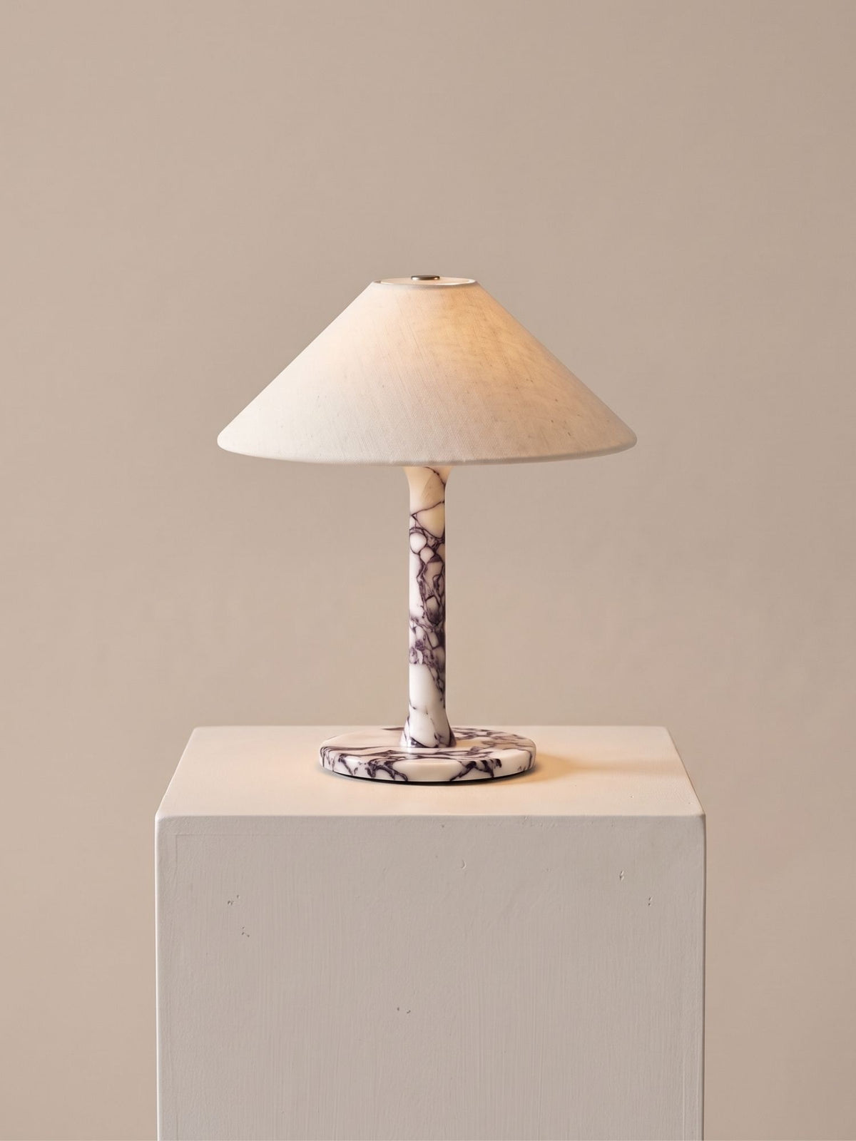Rossa Portable Lamp | Calacatta Viola & Linen
