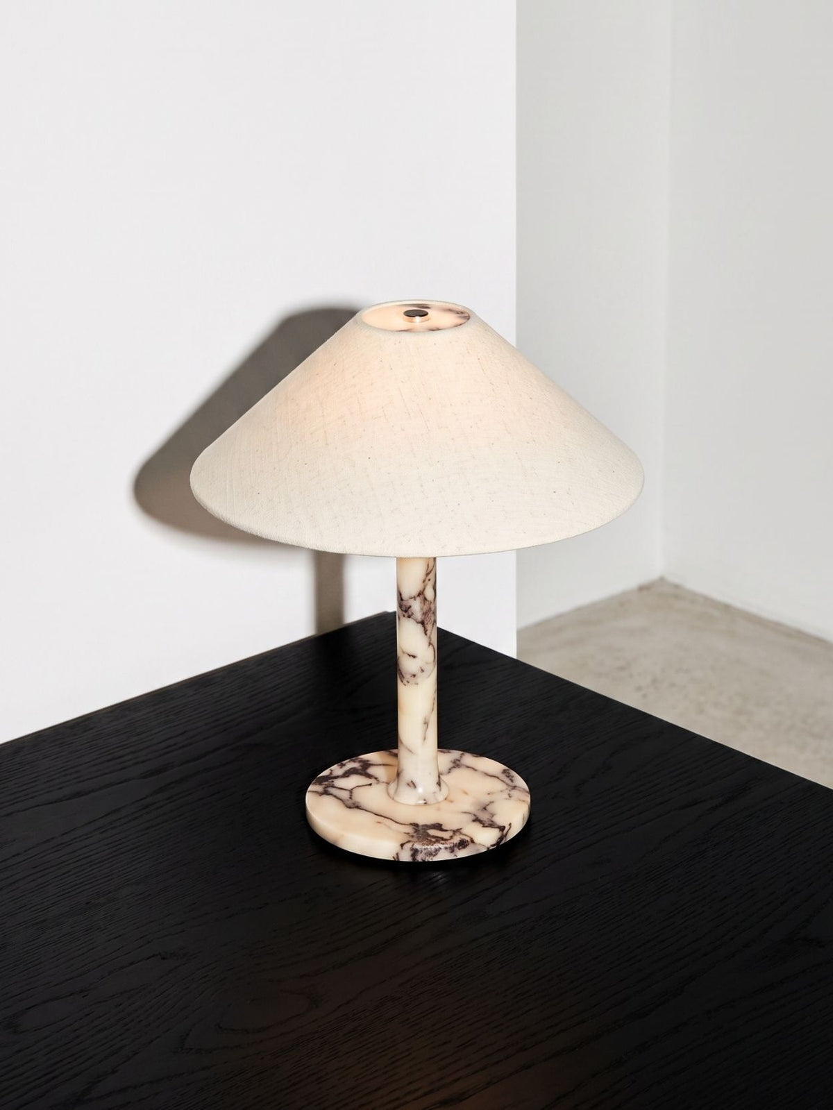 The Original - Portable Rossa Lamp | Calacatta Viola & Linen