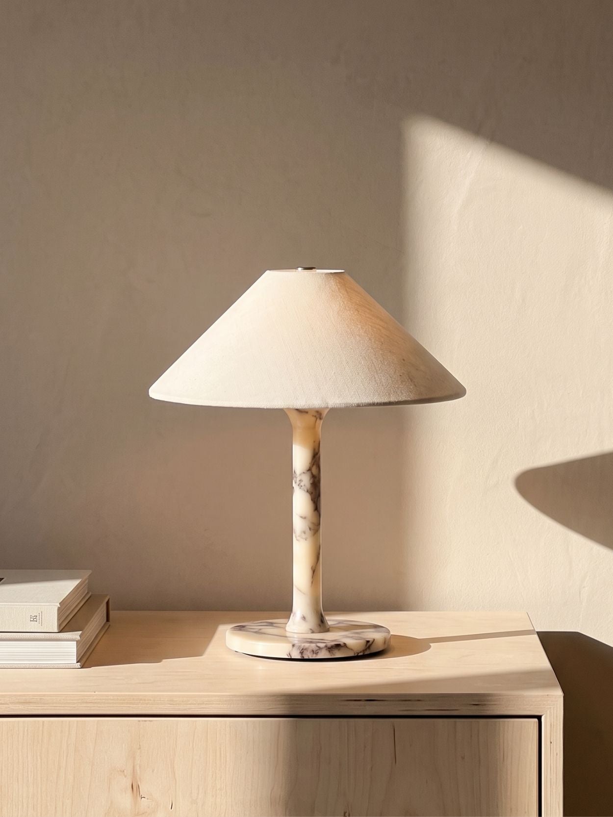 Rossa Portable Lamp | Calacatta Viola & Linen