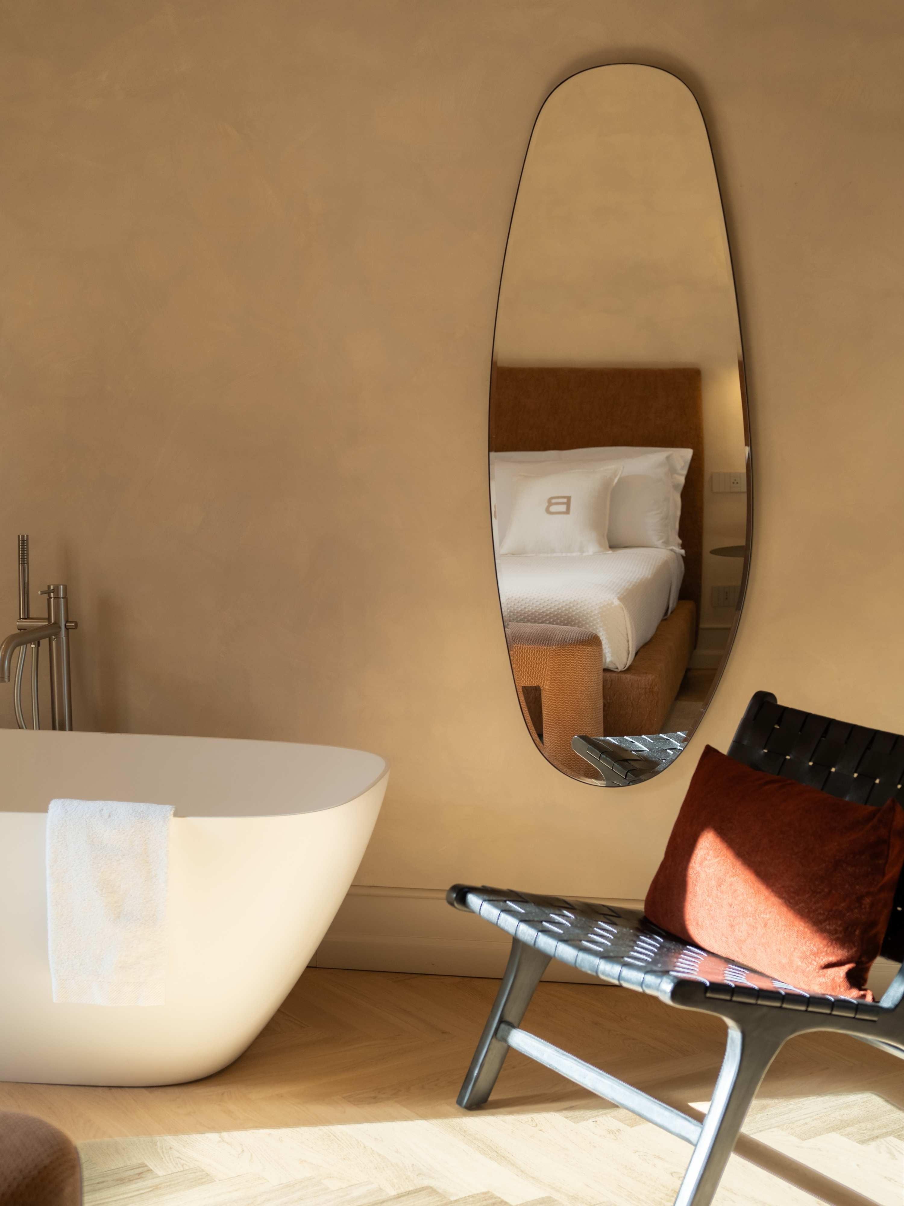 Miroir Opale Grand | 150 x 55 cm