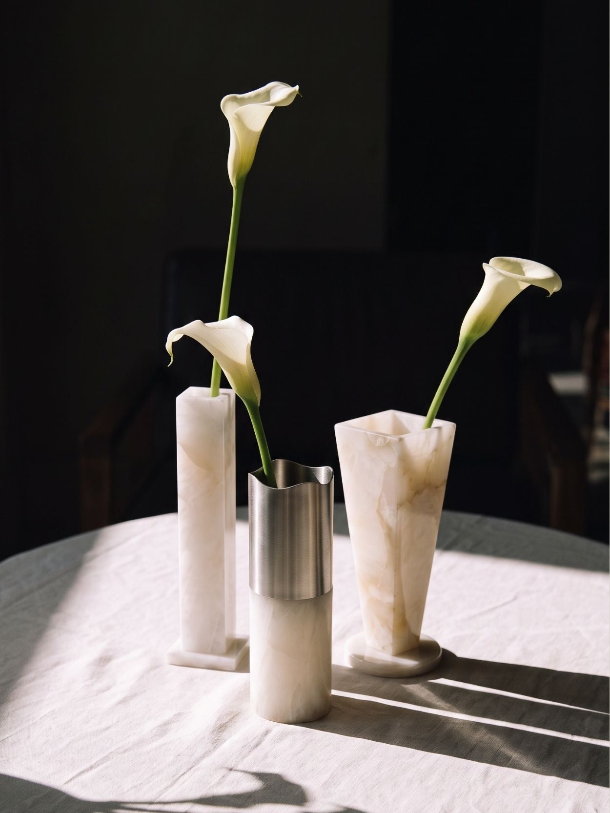 The Eva Vase | Alabaster
