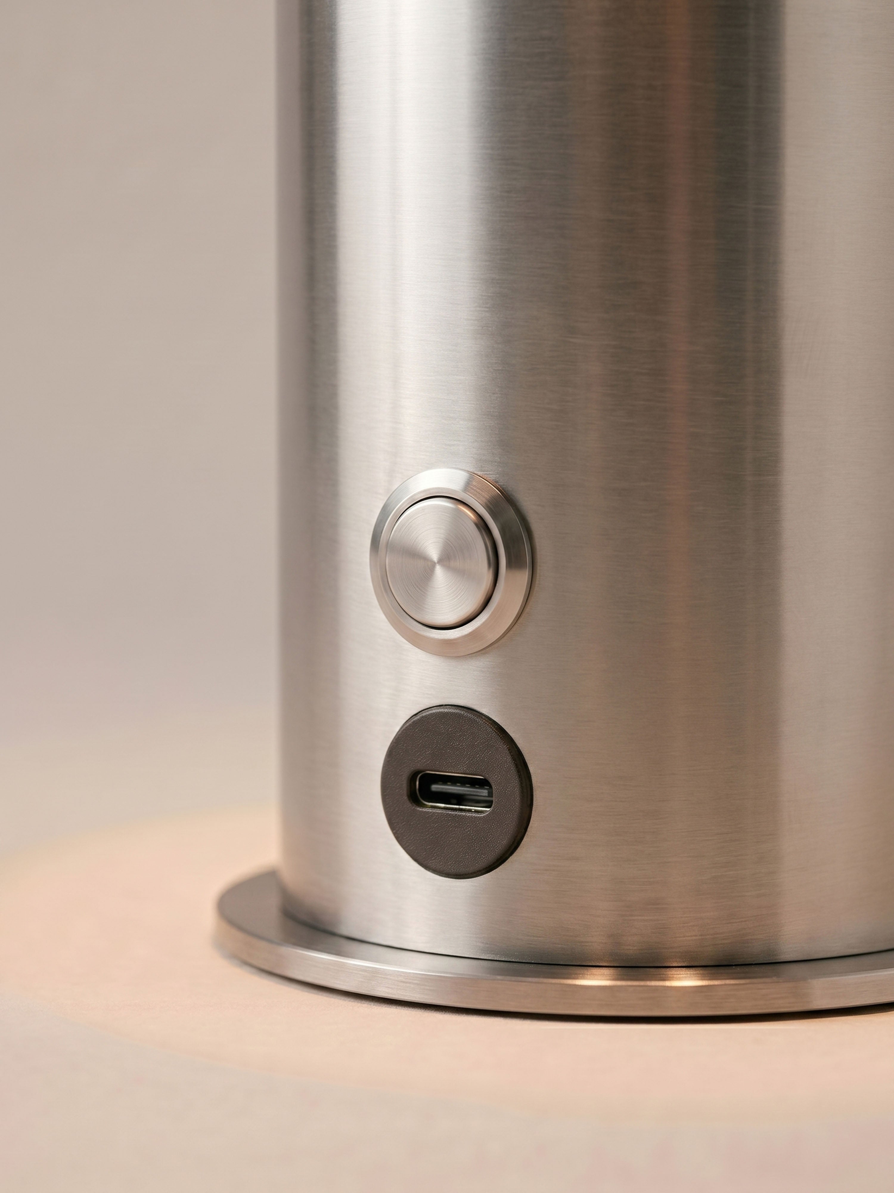 Orel Portable Lamp | Stainless Steel