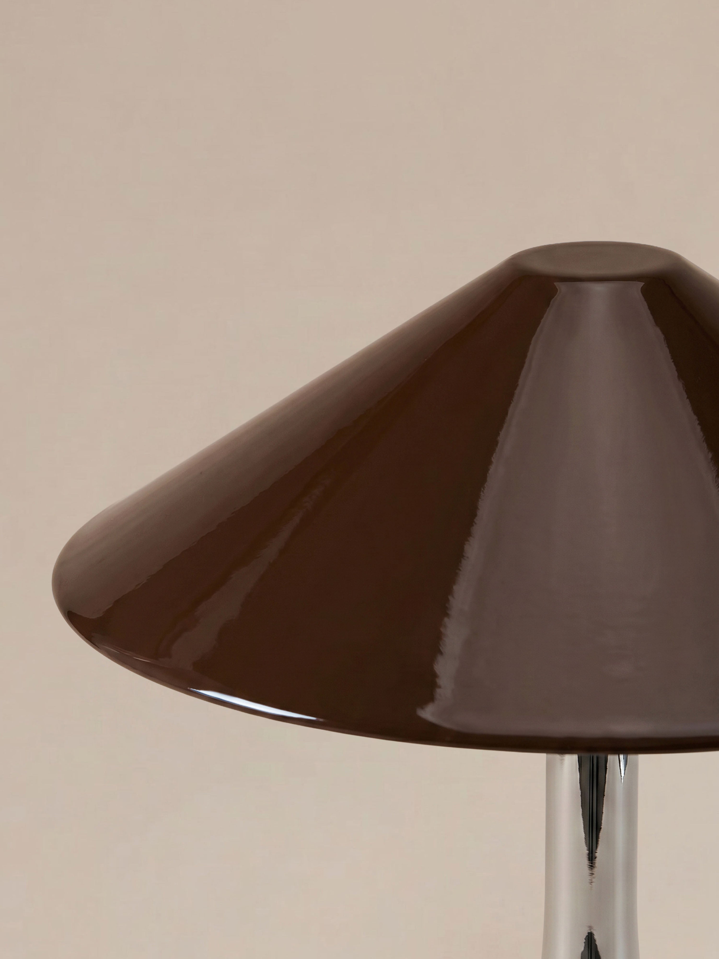 Nova Large Portable Lamp | Dark Chocolate