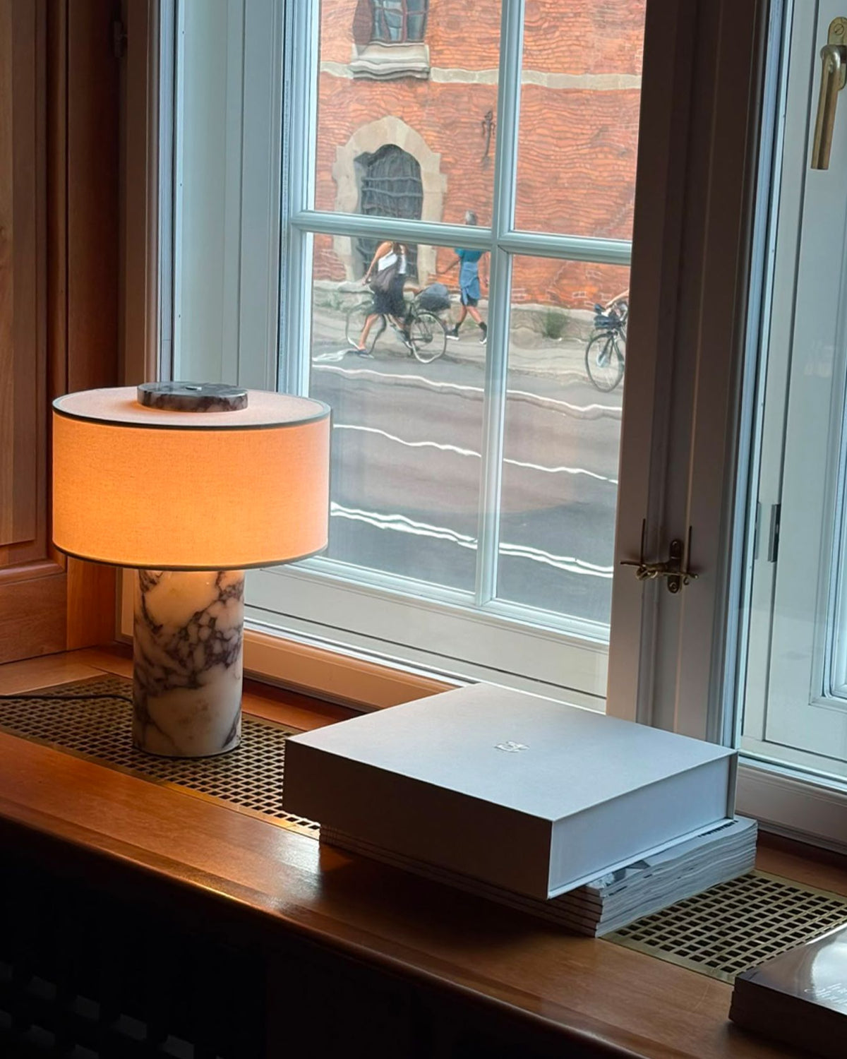 The Original - Auríe Large Lamp | Calacatta Viola 13.5"