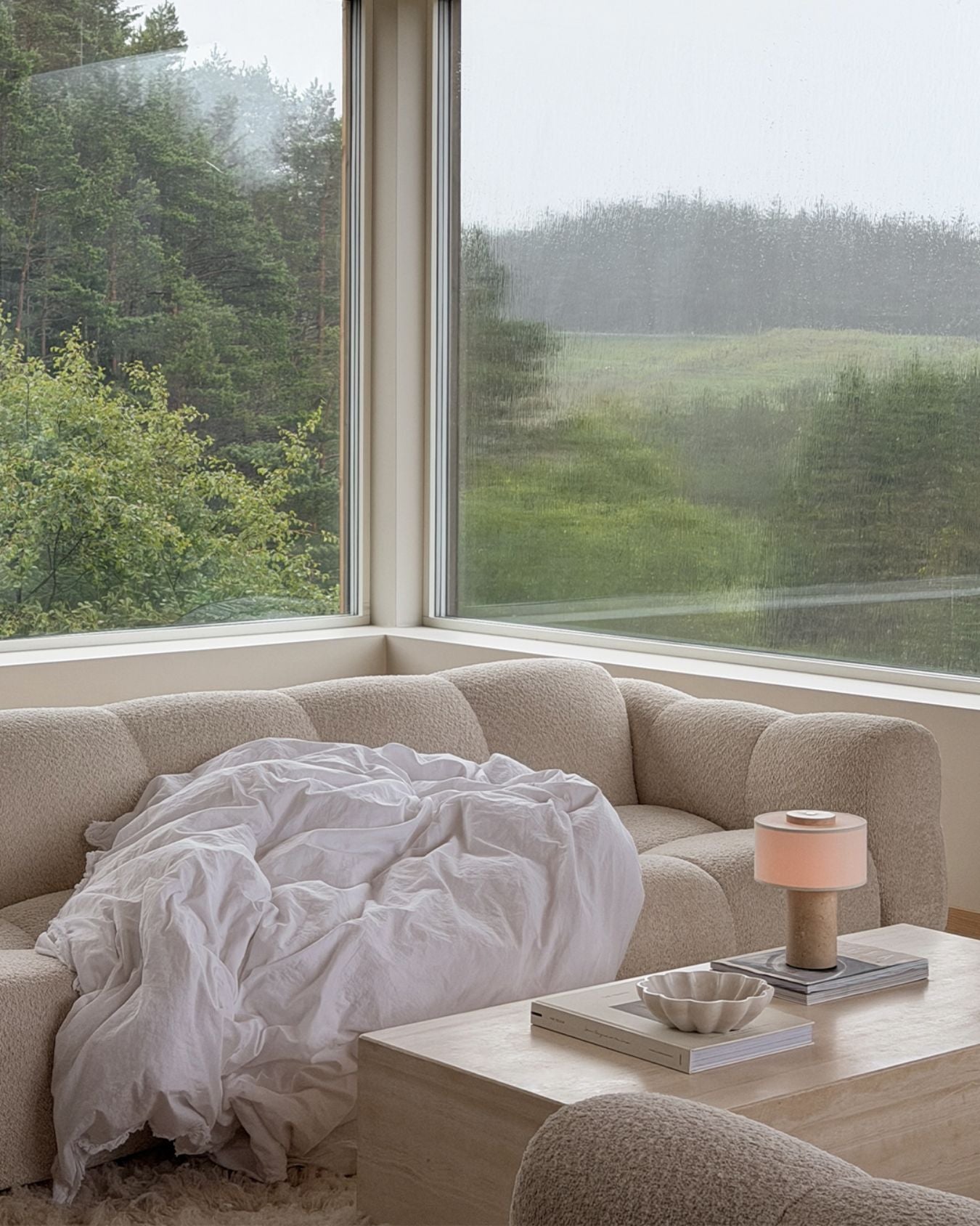 Auríe Portable Lamp | Travertine