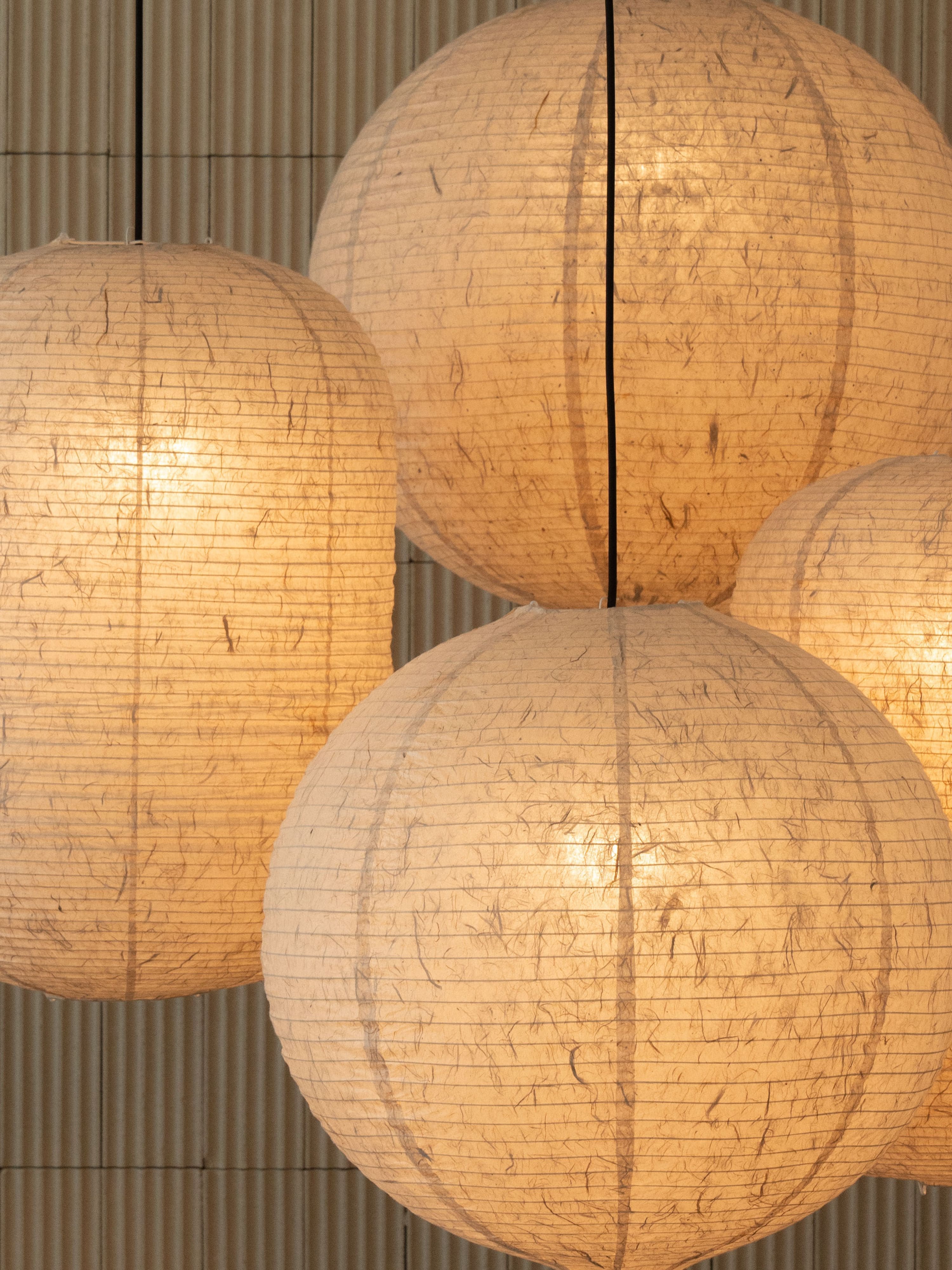 IKIN Pendant B1 | Natural Mulberry Paper | Round Shape - Multiple Sizes