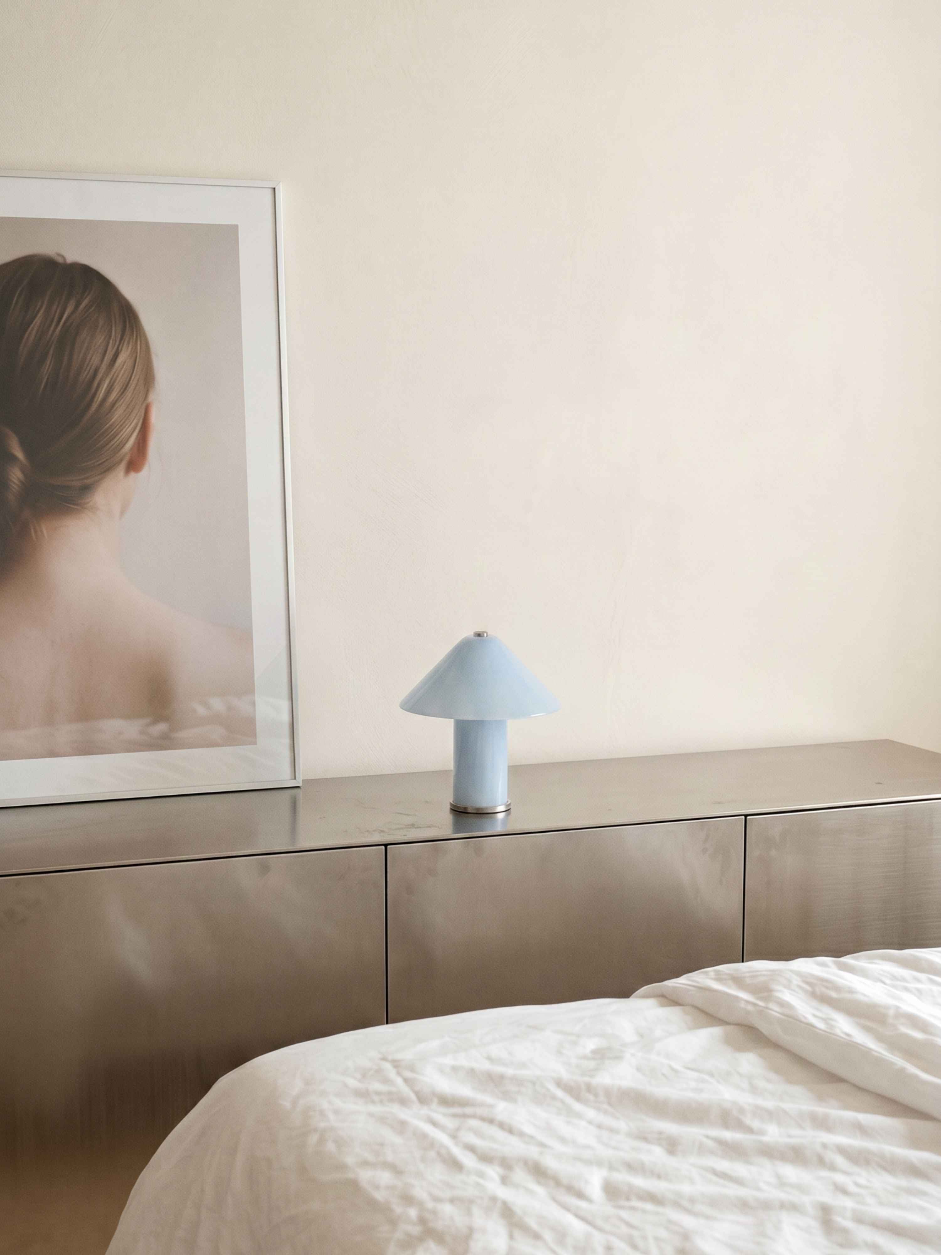 Aya Mini Portable Lamp | Opal Glass - Blue