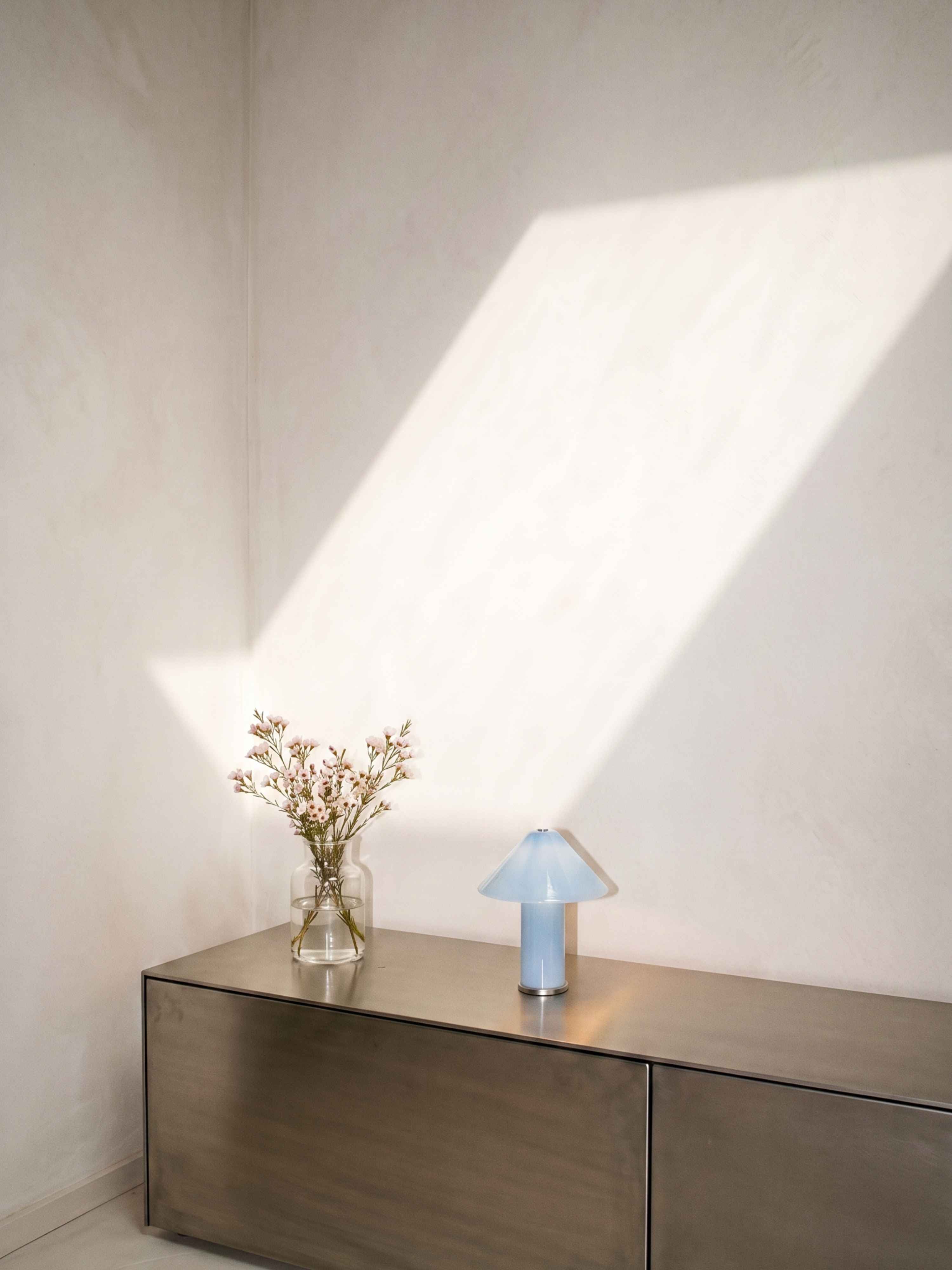 Aya Mini Portable Lamp | Opal Glass - Blue