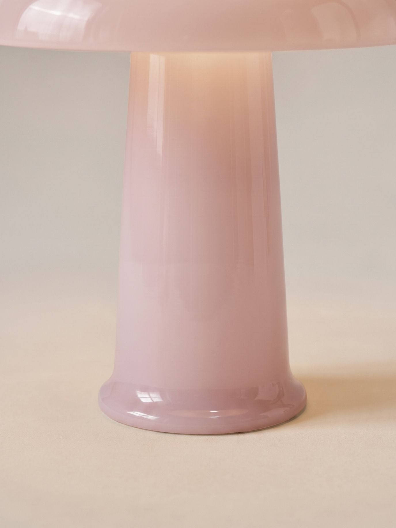 Cera Mini Portable Lamp | Pink Glass
