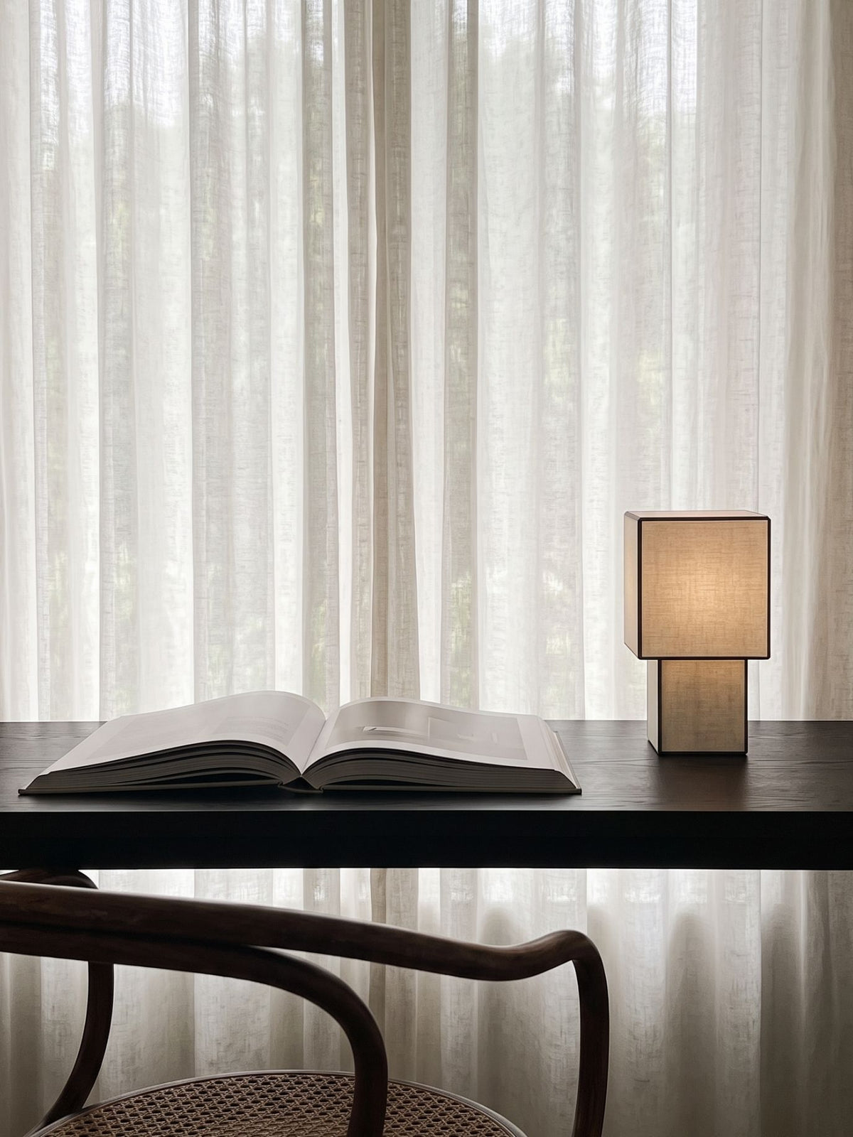 The Original - Forma Portable Lamp | Linen