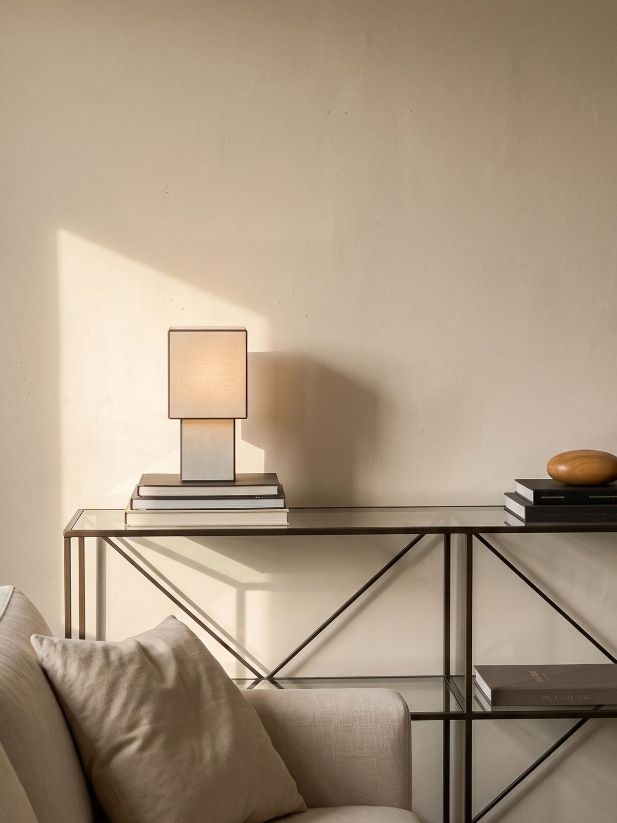 The Original - Forma Portable Lamp | Linen
