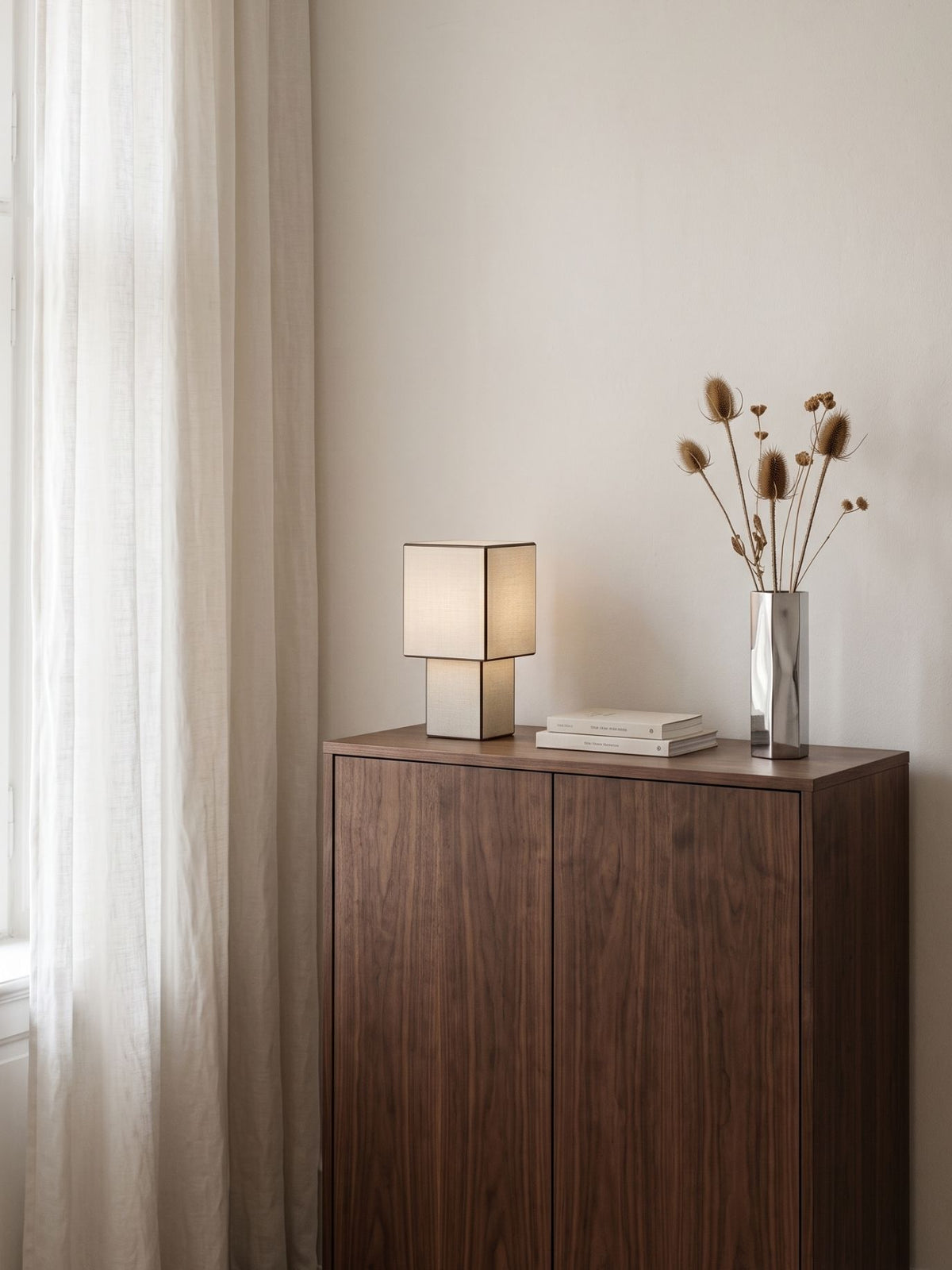 The Original - Forma Portable Lamp | Linen
