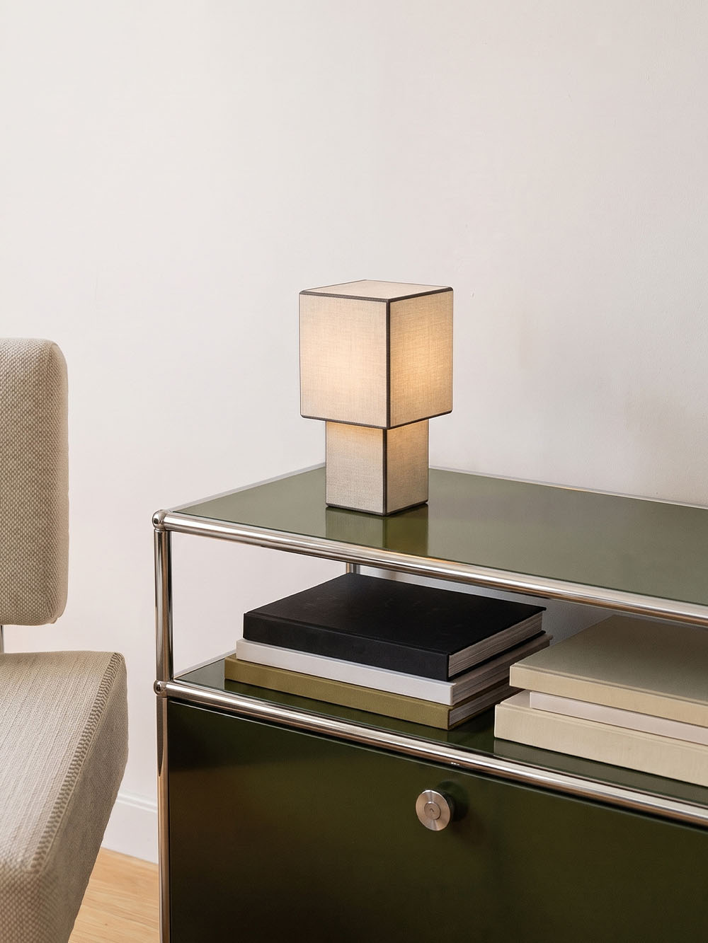 Forma Portable Lamp | Linen