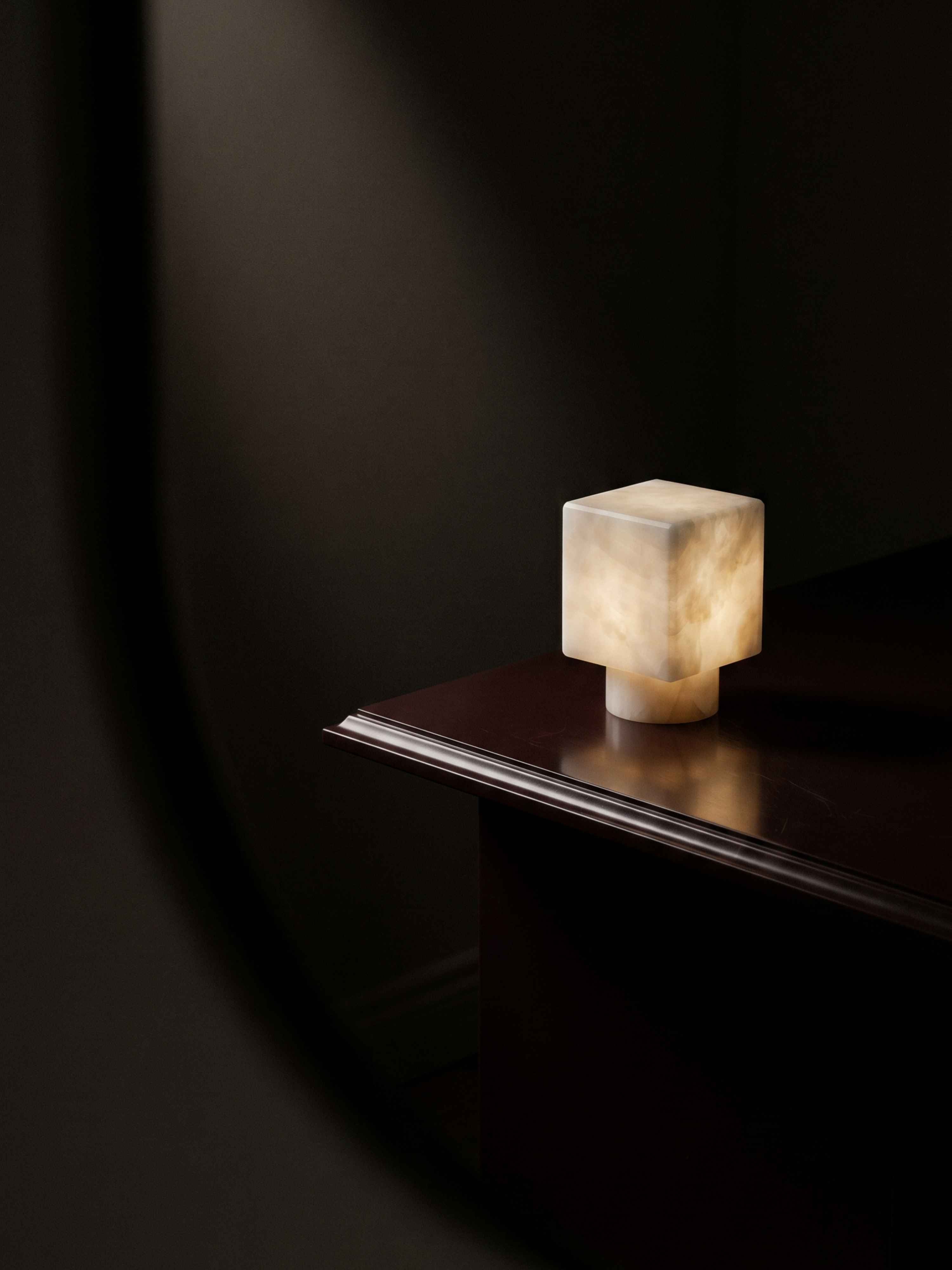 Arca Mini Portable Lamp | Alabaster