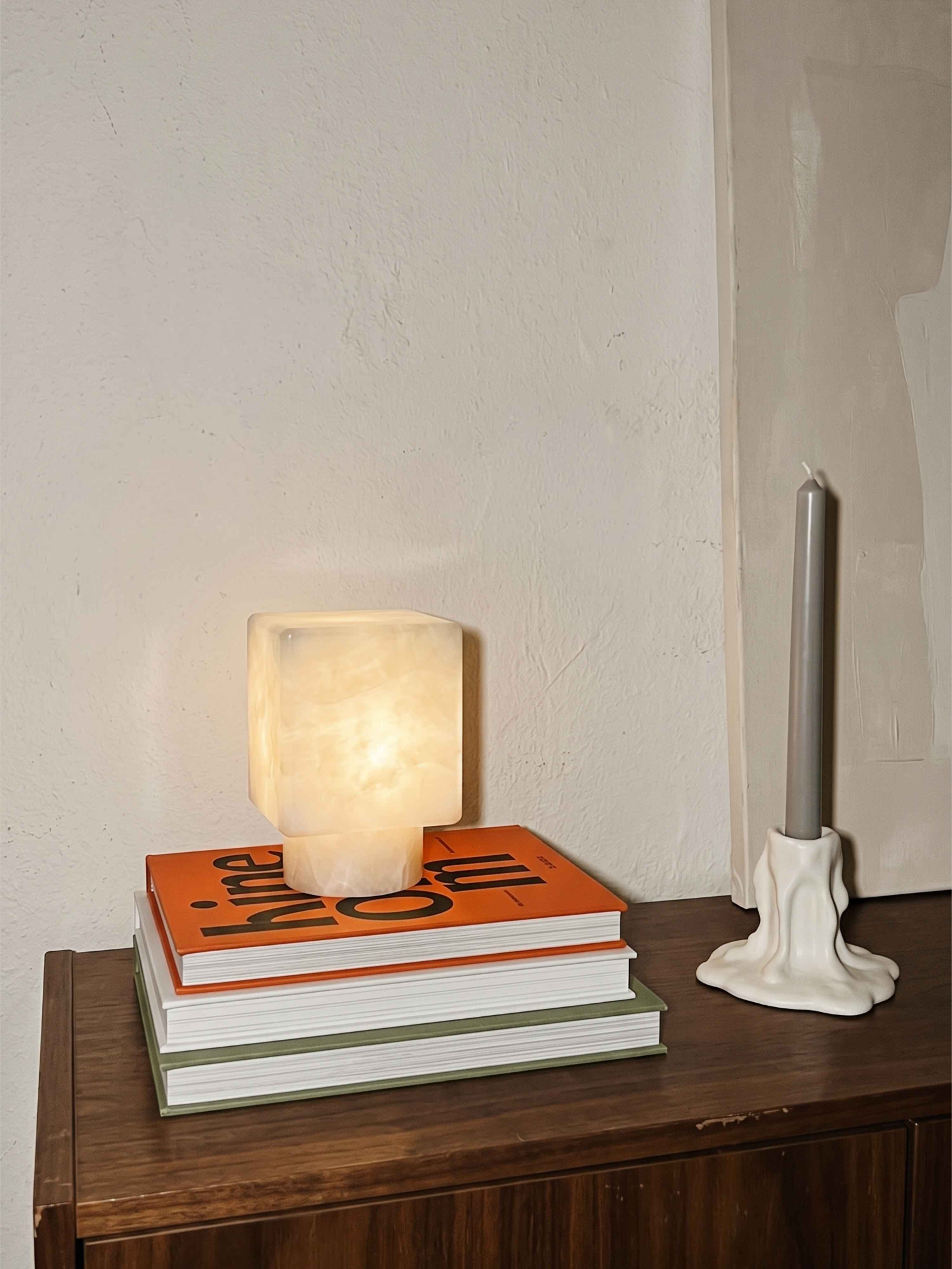 Arca Mini Portable Lamp | Alabaster