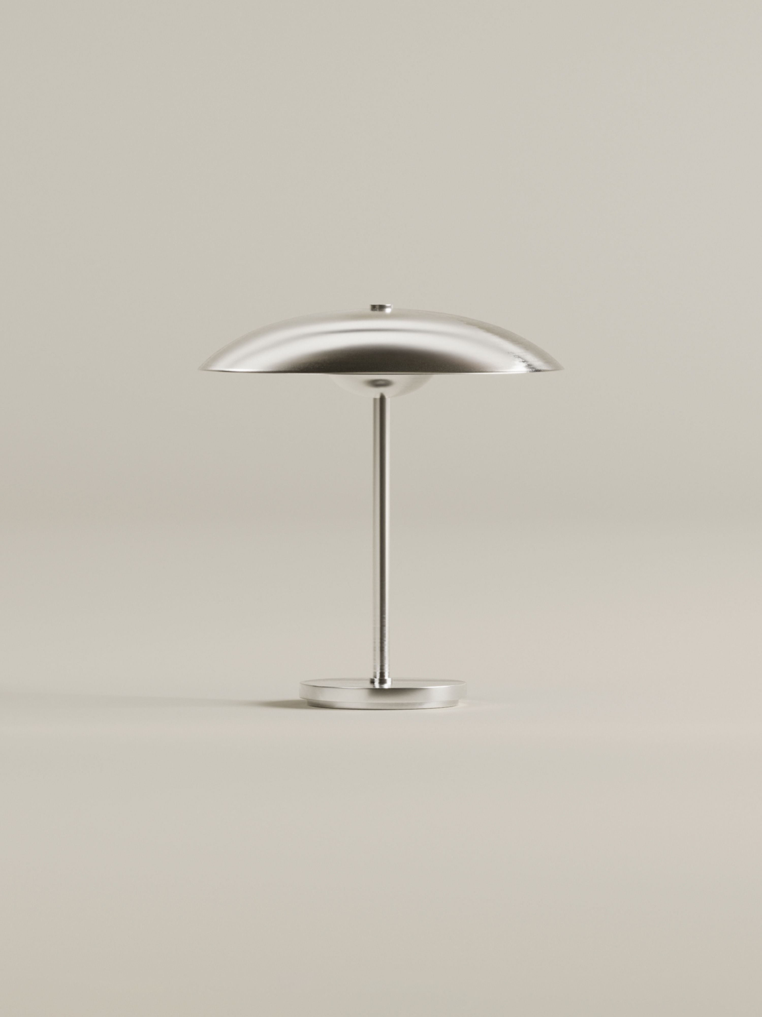 Aethém Lamp Portable | Full Chrome