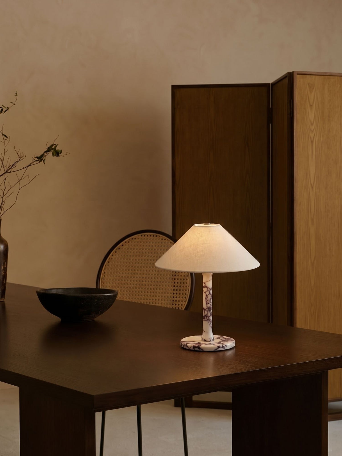 Rossa Portable Lamp | Calacatta Viola & Linen