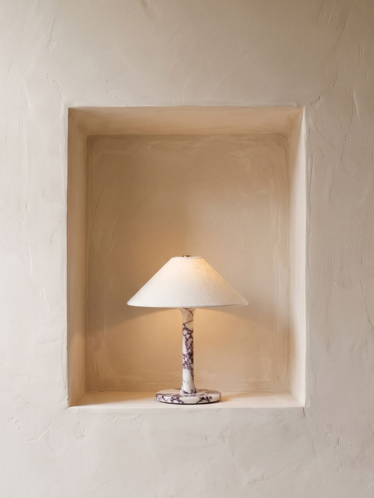 Rossa Portable Lamp | Calacatta Viola & Linen
