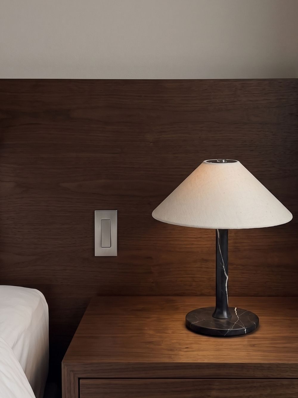 The Rossa Portable Lamp | Black Marble & Linen