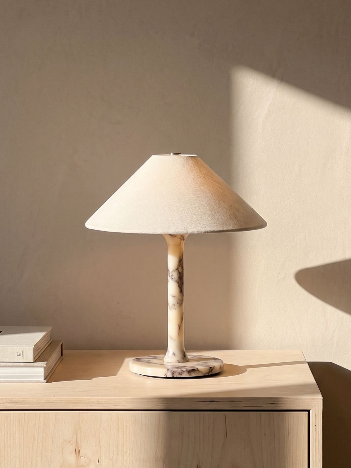 Rossa Portable Lamp | Calacatta Viola & Linen