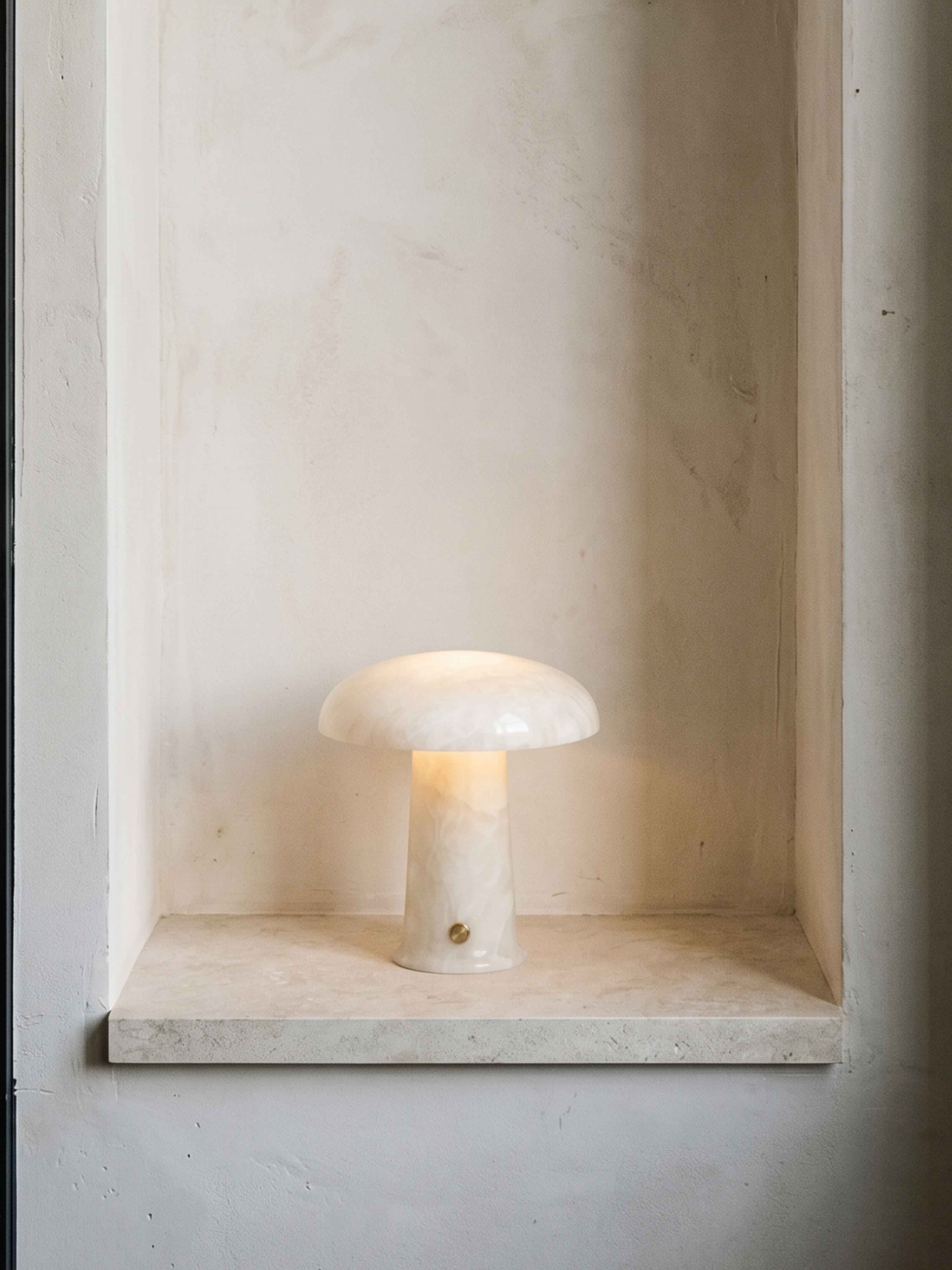Cera Mini Portable Lamp | Alabaster