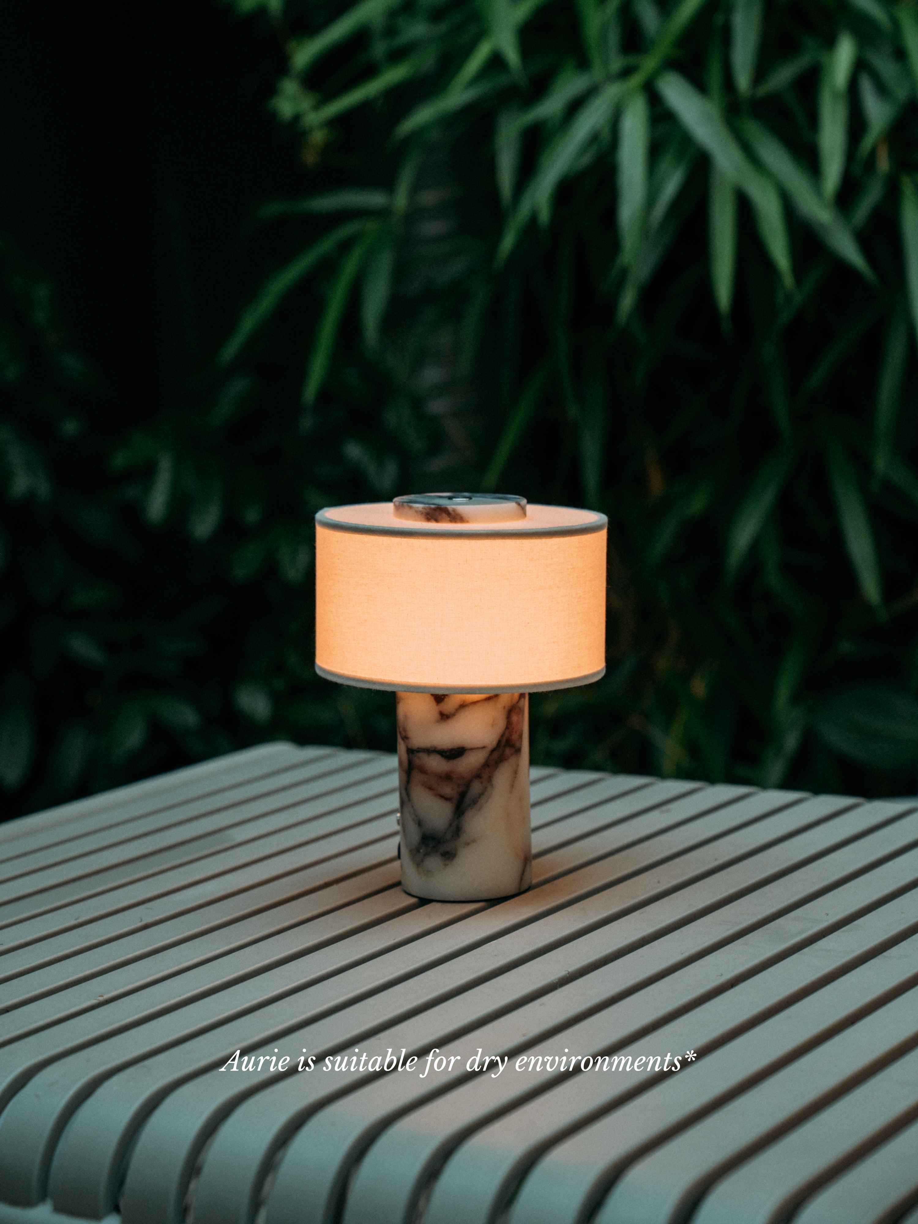 Auríe Portable Lamp | Calacatta viola marble & Linen - Blossholm