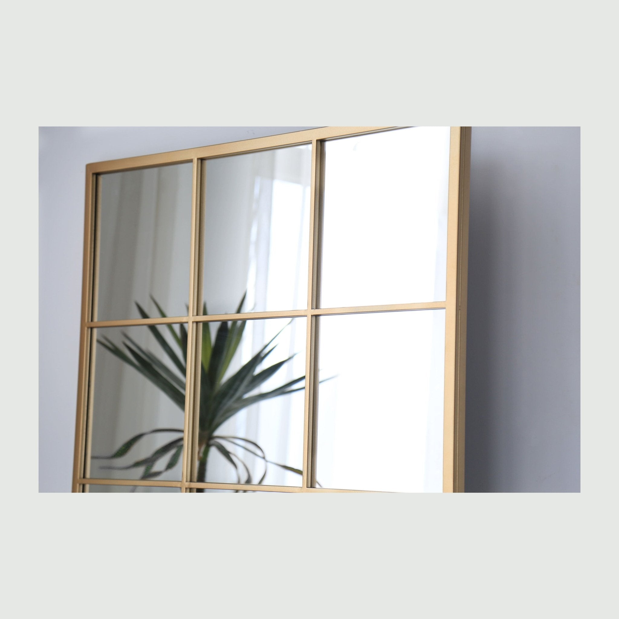 Grid Mirror No.3 | Goldspiegel mit Eisenrahmen 180 × 90 cm - Blossholm